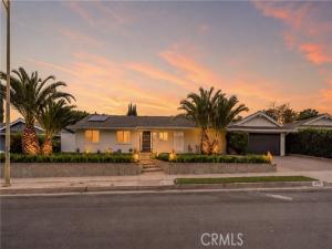 MLS #DW26102495 image #0