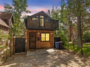MLS #DW26116612 image #0