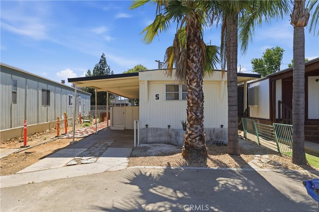 MLS #DW26119700 image #0