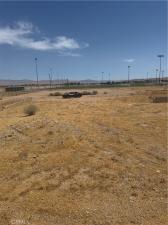 Tepee Rd Apple Valley CA 92307 | MLS #DW26121257 45 MLS #DW26121257 image #0