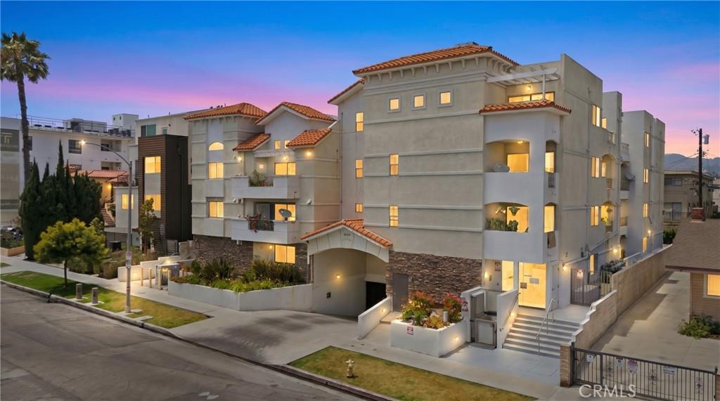 4733 Elmwood AV #203 Los Angeles CA 90004 | MLS #DW26127803 45 MLS #DW26127803 image #0