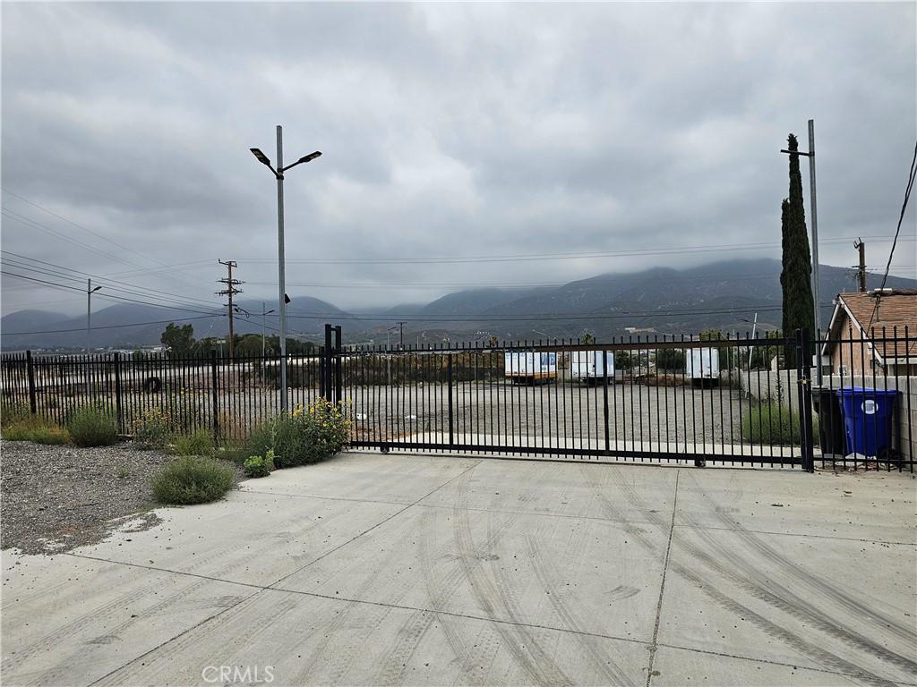 MLS #DW26143600 image #0