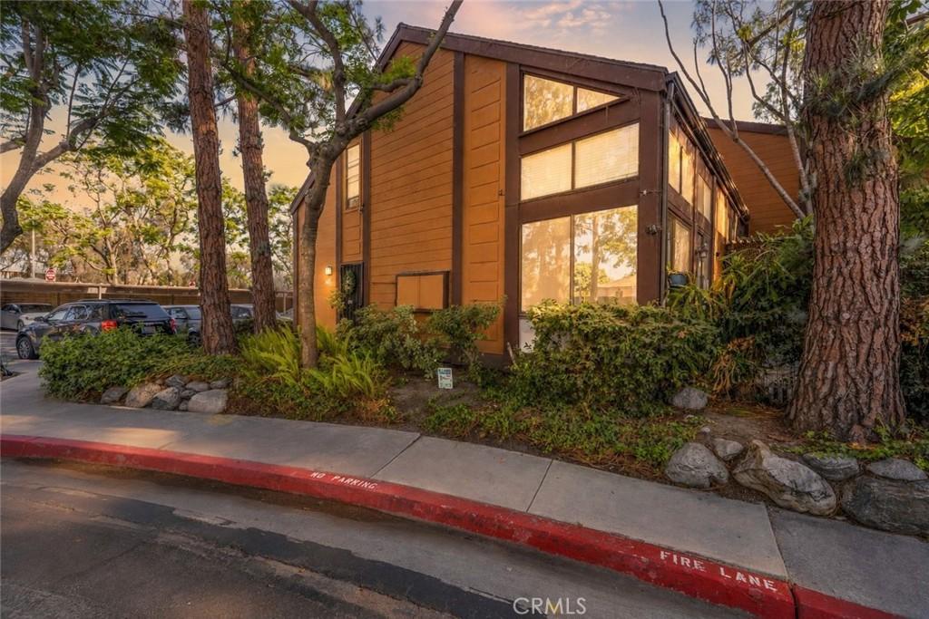 MLS #DW26145822 image #0