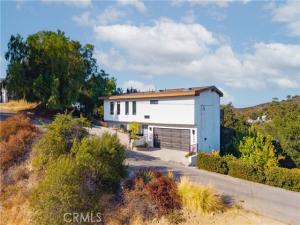 MLS #DW26148402 image #0