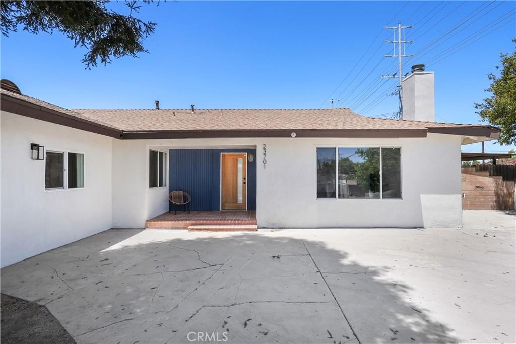 MLS #DW26160077 image #0