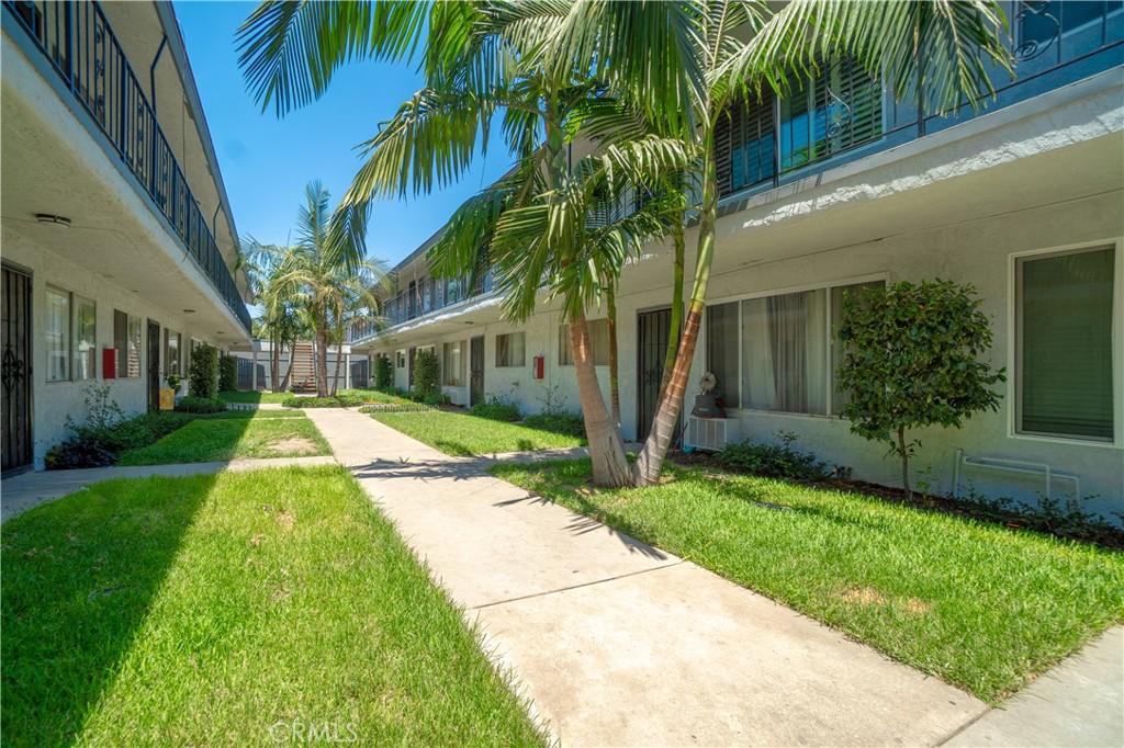 2890 E Artesia #60 Long Beach CA 90805 | MLS #DW26168637 45 MLS #DW26168637 image #0