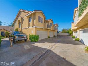 MLS #DW26170457 image #0