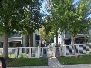 MLS #DW26172261 image #0