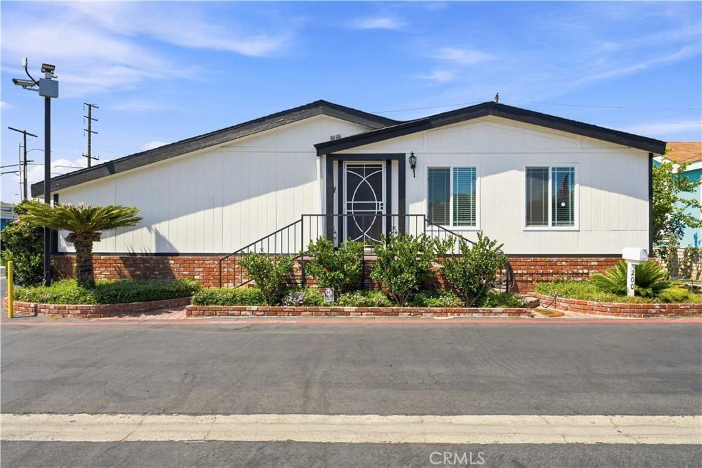3050 W Ball Rd #200 Anaheim CA 92804 | MLS #DW26180611 45 MLS #DW26180611 image #0