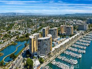 MLS #DW26186309 image #0