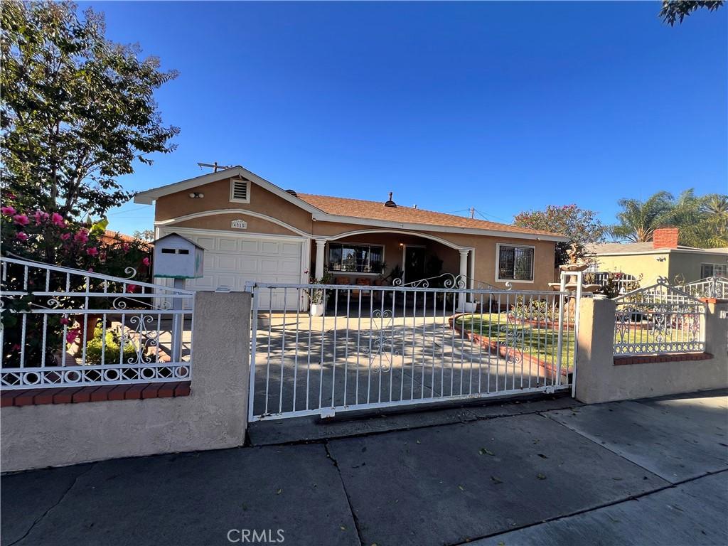 4815 Olanda Lynwood CA 90262 | MLS #DW26192656 45 MLS #DW26192656 image #0