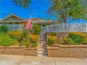 MLS #DW26193924 image #0