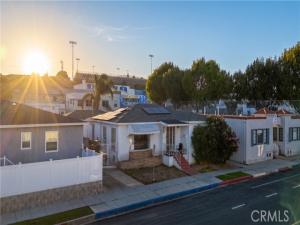 MLS #DW26202975 image #0