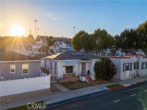 MLS #DW26206404 image #0