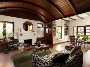 MLS #DW26209114 image #0