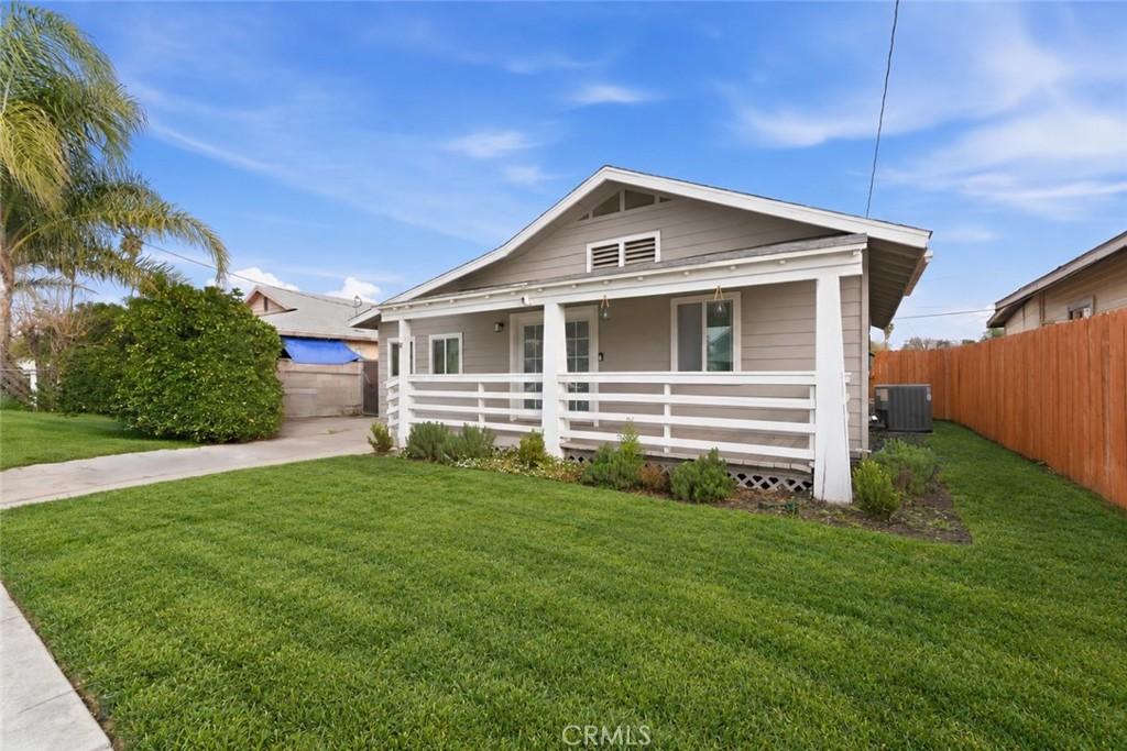 MLS #DW26171606 image #0