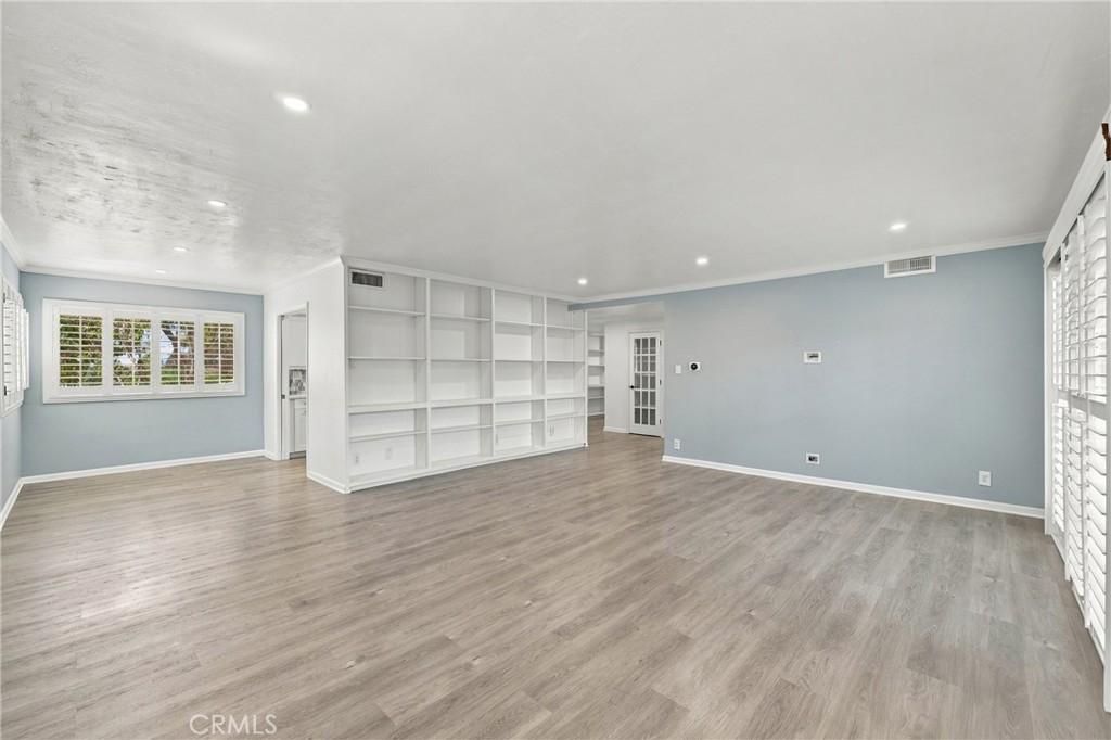 MLS #DW26215222 image #0