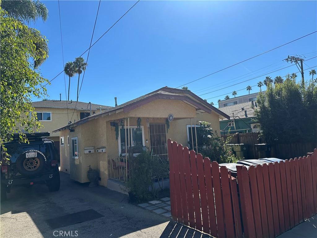 124 N Cedar Inglewood CA 90301 | MLS #DW26217219 41 MLS #DW26217219 image #0