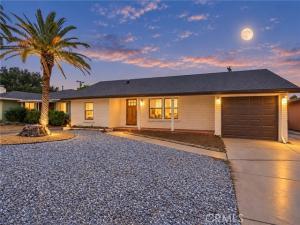 MLS #DW26217860 image #0