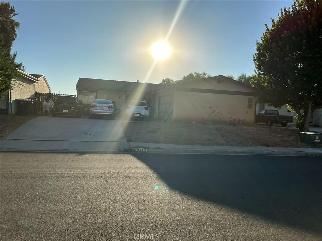 MLS #DW26217938 image #0