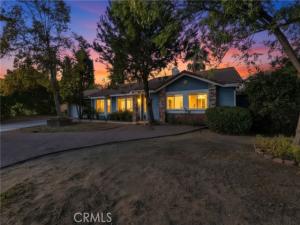 MLS #DW26219575 image #0