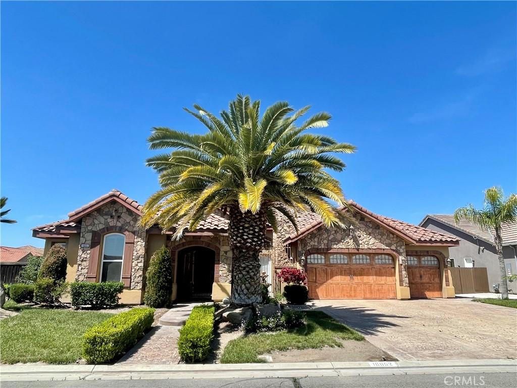 MLS #FR25108819 image #0