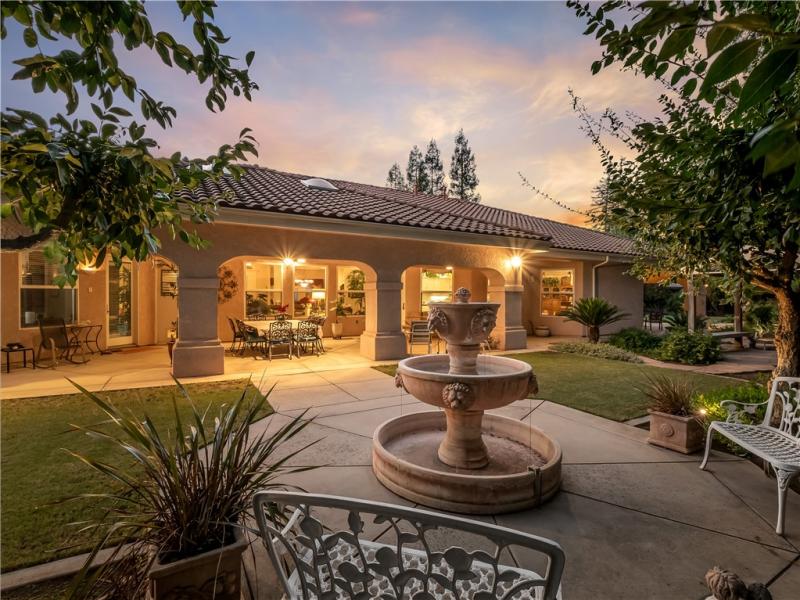 MLS #FR25131815 image #0