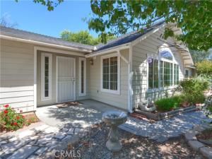 MLS #FR25169698 image #0