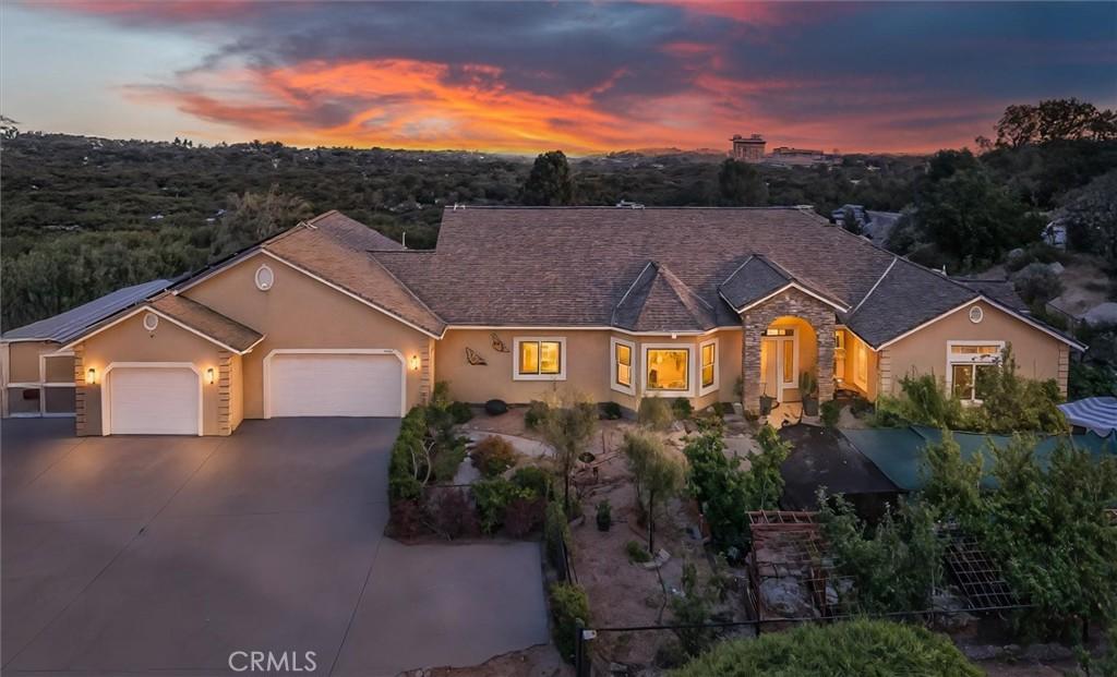 MLS #FR25189339 image #0