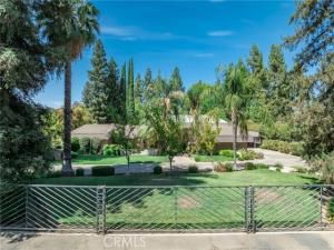 MLS #FR25217950 image #0