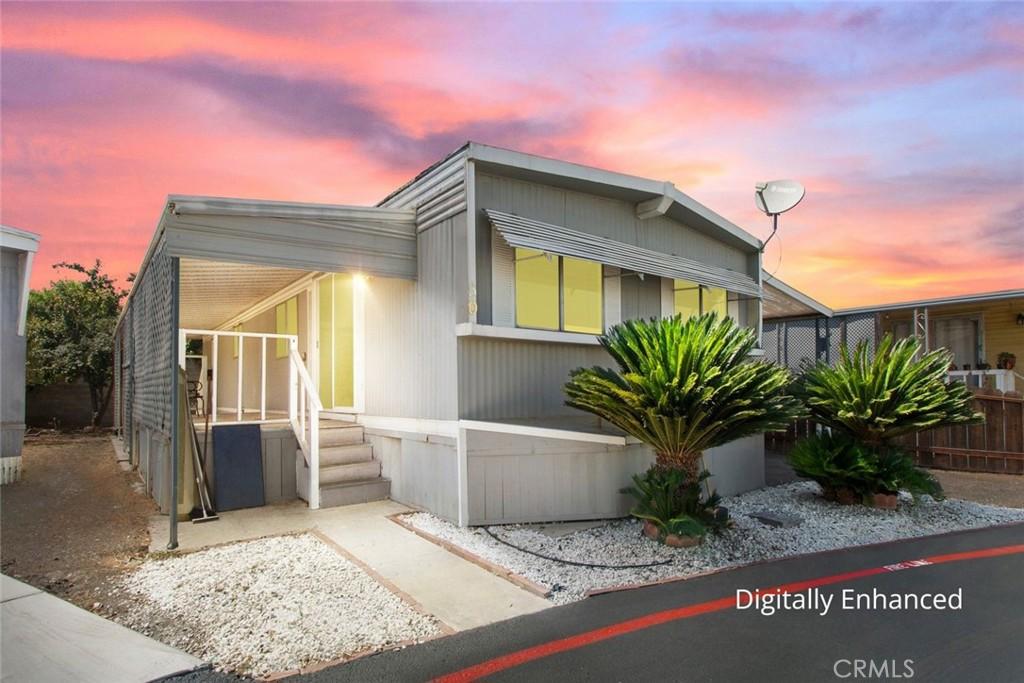 MLS #FR25219100 image #0