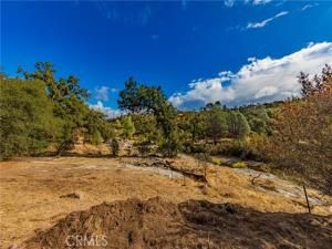 MLS #FR25235705 image #0