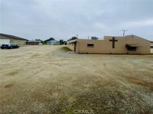 MLS #FR25246089 image #0