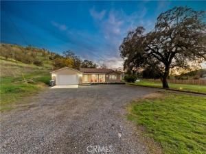 MLS #FR25263684 image #0