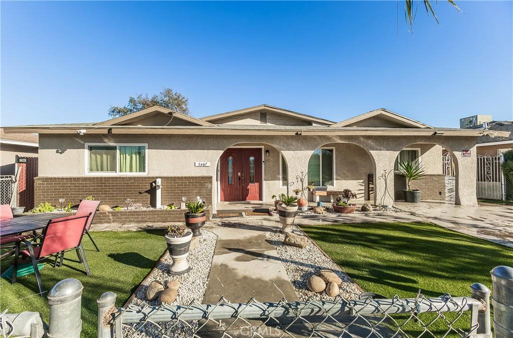 MLS #FR26006008 image #0