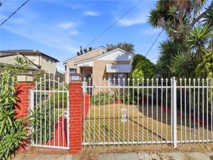 MLS #FR26198590 image #0