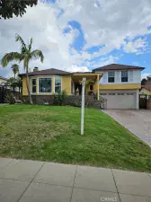 902 E Walnut Avenue Burbank