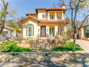 1953 Bellevue Drive Glendale
