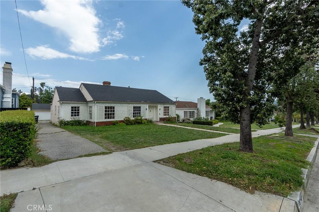 1450 Irving AvenueGlendale img 0