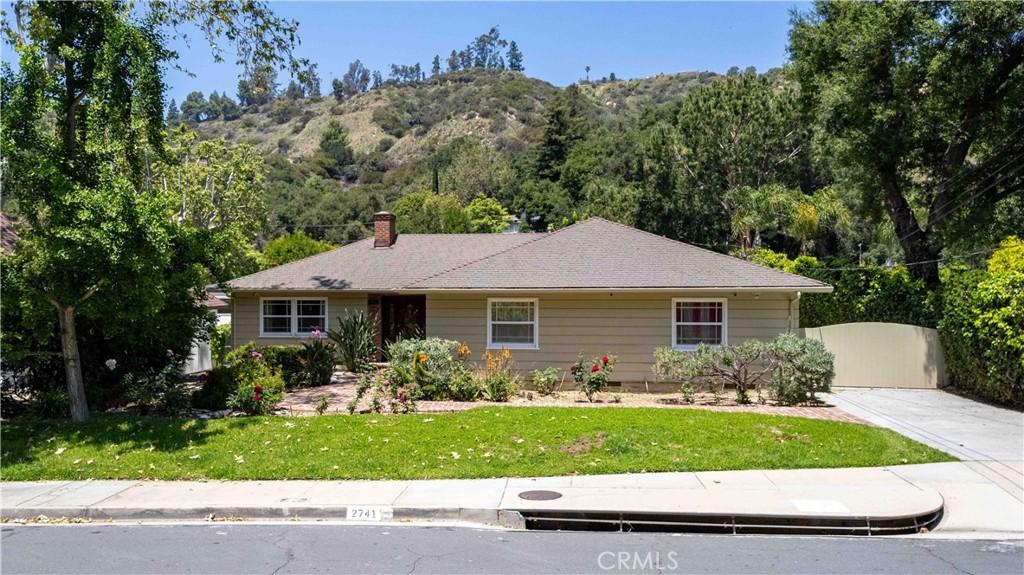 2741 E Glenoaks BoulevardGlendale img 0