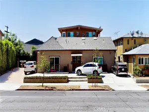 1344 E Broadway Glendale