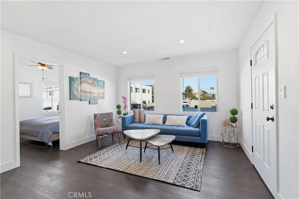 MLS #GD25220143 image #0