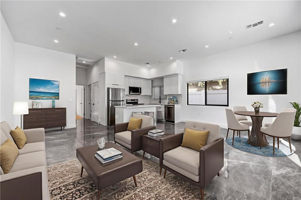 MLS #GD25235528 image #0