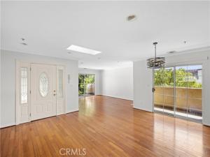 E Tujunga AV #201 Lot 13 Burbank CA 91501 MLS #GD25244957 45 MLS #GD25244957 image #0