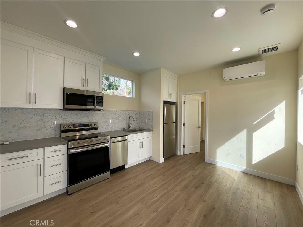 MLS #GD25266661 image #0