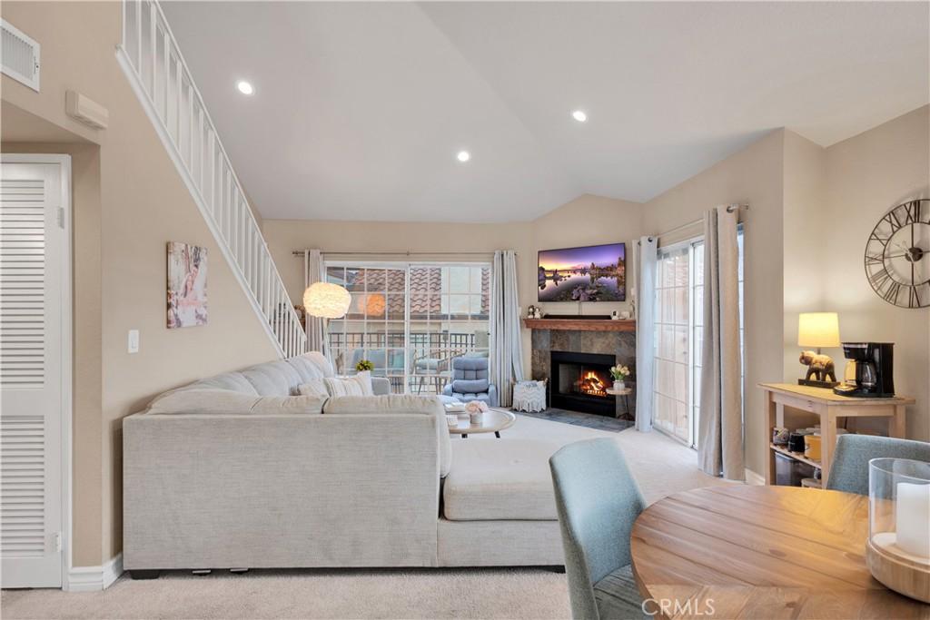 MLS #GD25269127 image #0