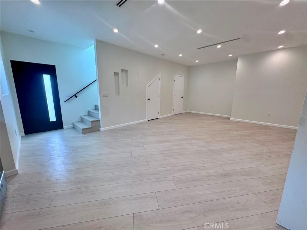 MLS #GD25275406 image #0