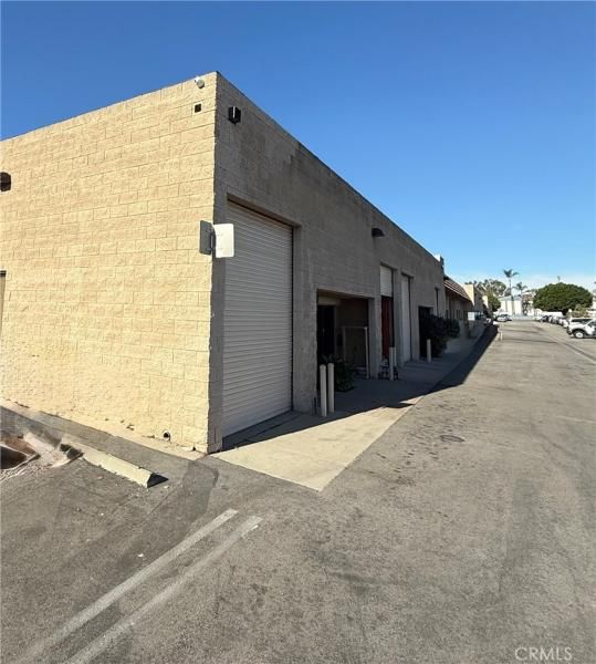 12734 Branford Pacoima CA 91331 | MLS #GD25276314 9 MLS #GD25276314 image #0