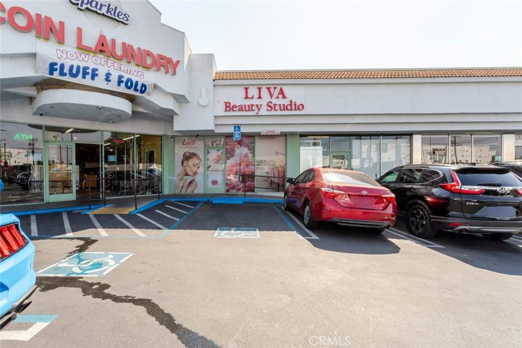 13521 Sherman WY Van Nuys CA 91405 | MLS #GD26076903 29 MLS #GD26076903 image #0