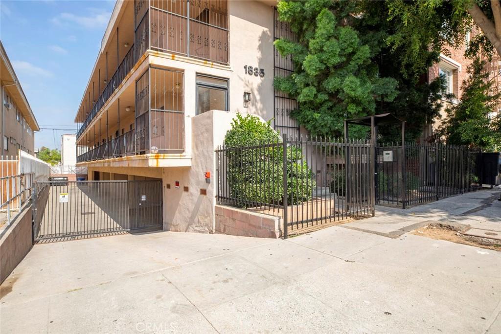 1835 N Alexandria BL #7 Los Angeles CA 90027 | MLS #GD26098468 41 MLS #GD26098468 image #0